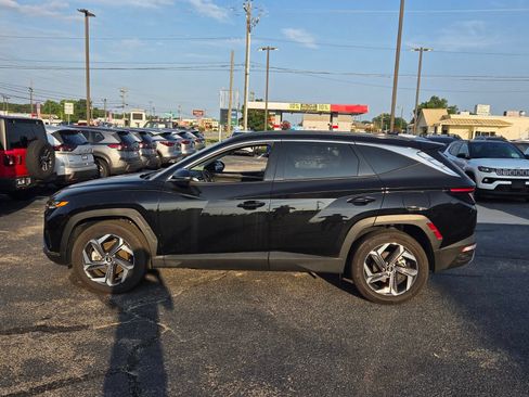 Used 2023 Hyundai Tucson Limited AWD/4WD image 4