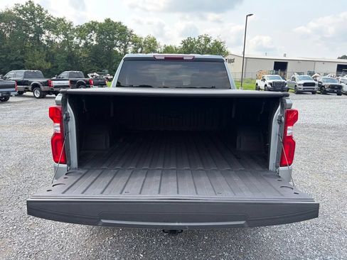 Used 2023 Chevrolet Silverado 1500 RST AWD/4WD image 19