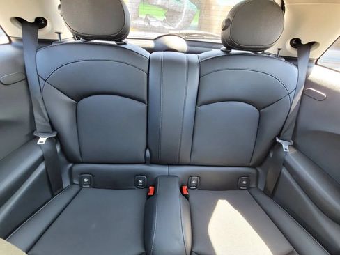 Used 2018 MINI Cooper 2-Door Hardtop FWD image 15