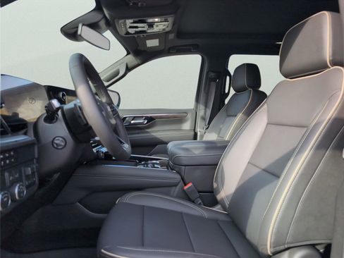 New 2026 Chevrolet Tahoe Premier w/ Sun And Tow Package RWD image 28