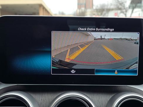 Used 2021 Mercedes-Benz C 300 4MATIC Sedan image 24