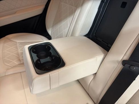 Used 2018 Mercedes-Benz GLE 350 w/ Premium 3 Package image 14