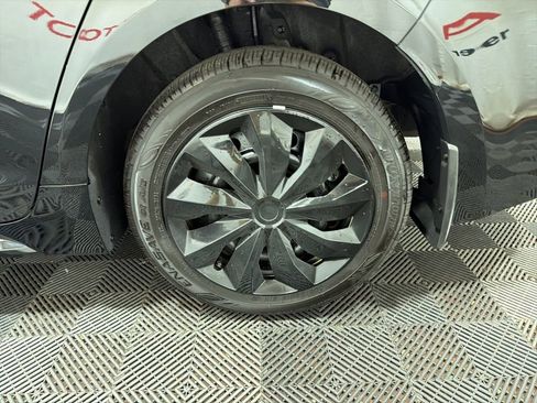 Used 2026 Toyota Corolla LE image 31