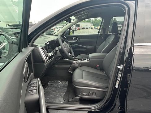New 2025 Kia Sorento S w/ Panoramic Sunroof Package AWD/4WD image 11