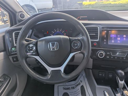 Used 2015 Honda Civic EX image 10