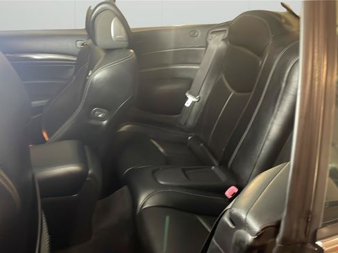 Used 2010 INFINITI G37 Convertible w/ Premium Pkg RWD image 11