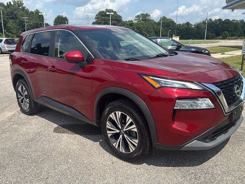 Used 2023 Nissan Rogue SV FWD image 7