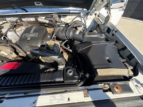 Used 1997 Ford F350 XLT image 19