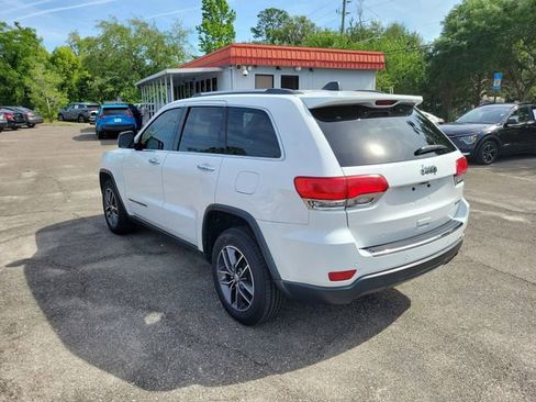 Used 2018 Jeep Grand Cherokee Limited w/ Luxury Group II RWD image 3