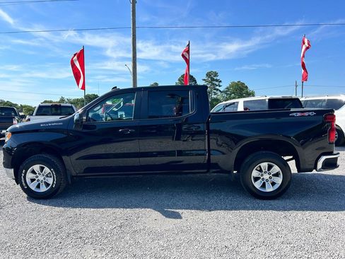Used 2024 Chevrolet Silverado 1500 LT w/ Protection Package AWD/4WD image 19
