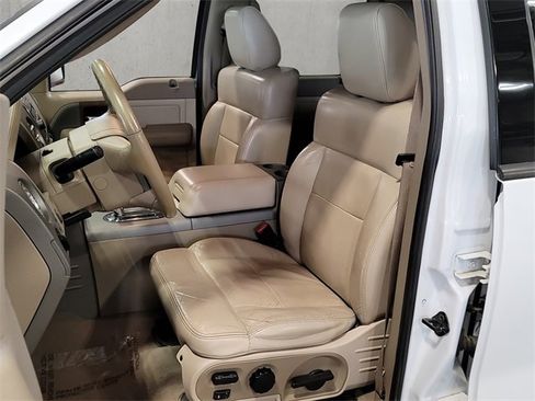 Used 2004 Ford F150 Lariat image 37