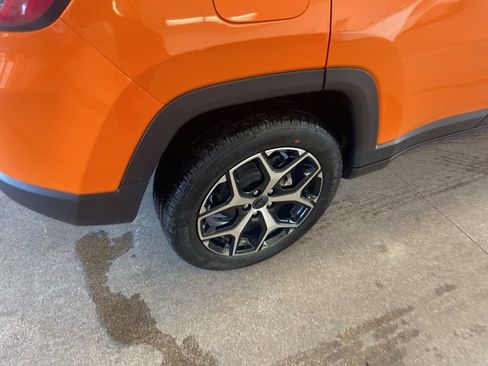 New 2026 Jeep Compass Limited image 14