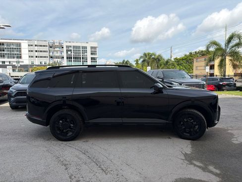 Used 2027 Kia Telluride SX Prestige X-Pro AWD/4WD image 4