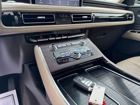 Used 2021 Lincoln Aviator Reserve w/ Equipment Group 201A AWD/4WD image 50