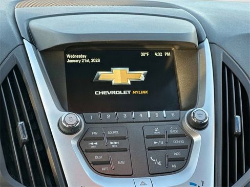 Used 2017 Chevrolet Equinox Premier w/ Enhanced Convenience Package image 3