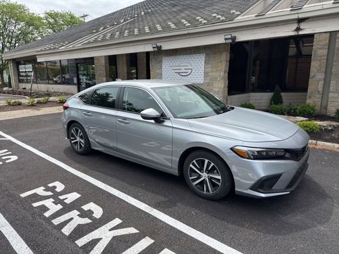 Used 2024 Honda Civic LX image 7