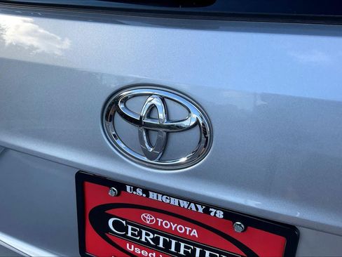 Used 2024 Toyota Highlander XSE FWD image 31