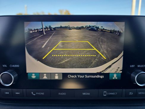 Used 2023 Honda HR-V Sport image 17