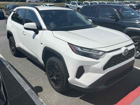 Used 2023 Toyota RAV4 XLE FWD image 1
