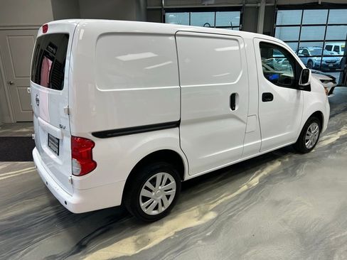 Used 2021 Nissan NV200 SV w/ Back Door Glass Package image 21