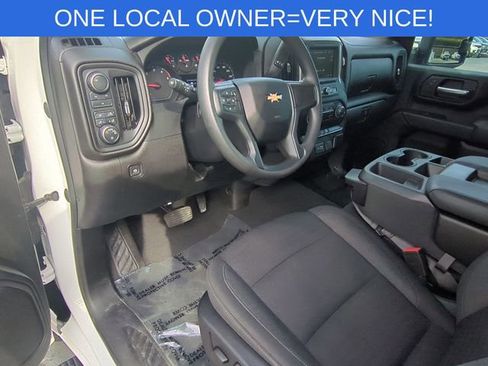 Used 2024 Chevrolet Silverado 2500 Custom w/ Custom Value Package image 12