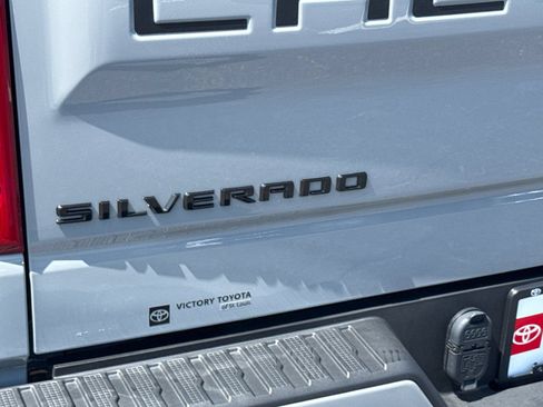 Used 2025 Chevrolet Silverado 1500 Custom w/ Turbomax Blackout Package AWD/4WD image 21
