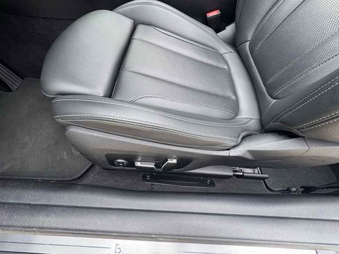 Used 2025 BMW 430i Convertible RWD image 12