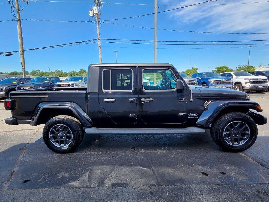 Used 2020 Jeep Gladiator Overland w/ Cold Weather Group AWD/4WD image 6