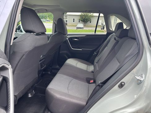 Used 2023 Toyota RAV4 XLE w/ Convenience Package AWD/4WD image 14