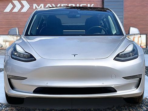 Used 2018 Tesla Model 3 Long Range AWD/4WD image 2