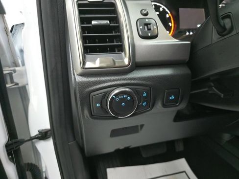 Used 2019 Ford Ranger XLT w/ Equipment Group 301A Mid image 16