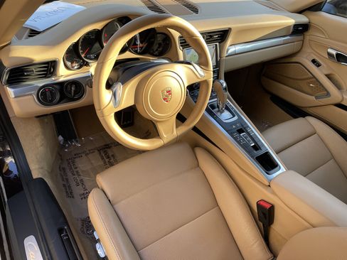 Used 2013 Porsche 911 Carrera S image 28