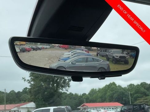 Used 2020 Chevrolet Silverado 2500 LTZ w/ Technology Package image 21