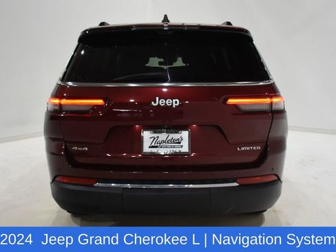 Used 2024 Jeep Grand Cherokee L Limited w/ Luxury Tech Group II AWD/4WD image 5