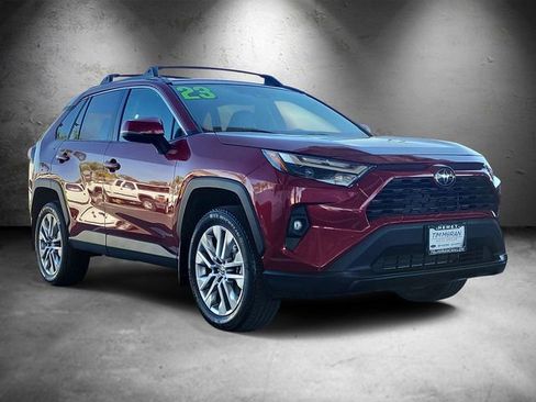 Used 2023 Toyota RAV4 XLE Premium image 2