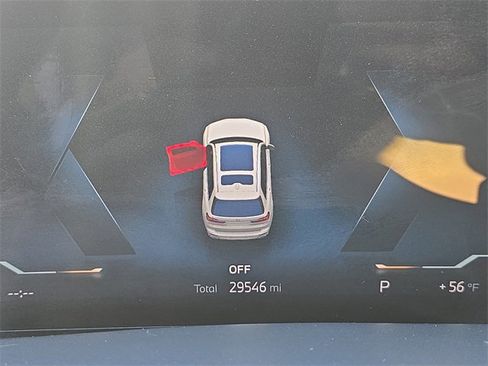 Used 2025 BMW X7 xDrive40i image 29