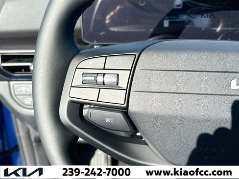 New 2026 Kia Sportage EX w/ EX Panorama Roof Package image 36