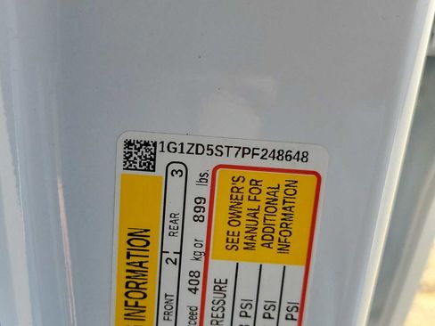 Used 2023 Chevrolet Malibu LT image 21