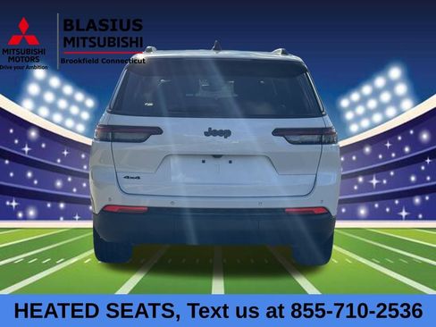 Used 2024 Jeep Grand Cherokee L Altitude image 5