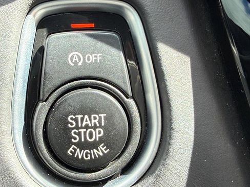 Used 2020 BMW M4 CS w/ Executive Package image 27