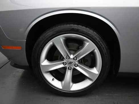 Used 2018 Dodge Challenger SXT w/ Super Sport Group (SS/T) image 44