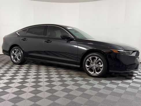 Used 2024 Honda Accord EX image 6