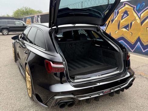 Used 2021 Audi RS 6 w/ Carbon Optic Package AWD/4WD image 9