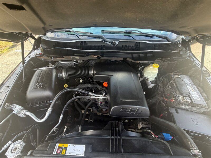 Used 2015 RAM 1500 Express AWD/4WD image 31