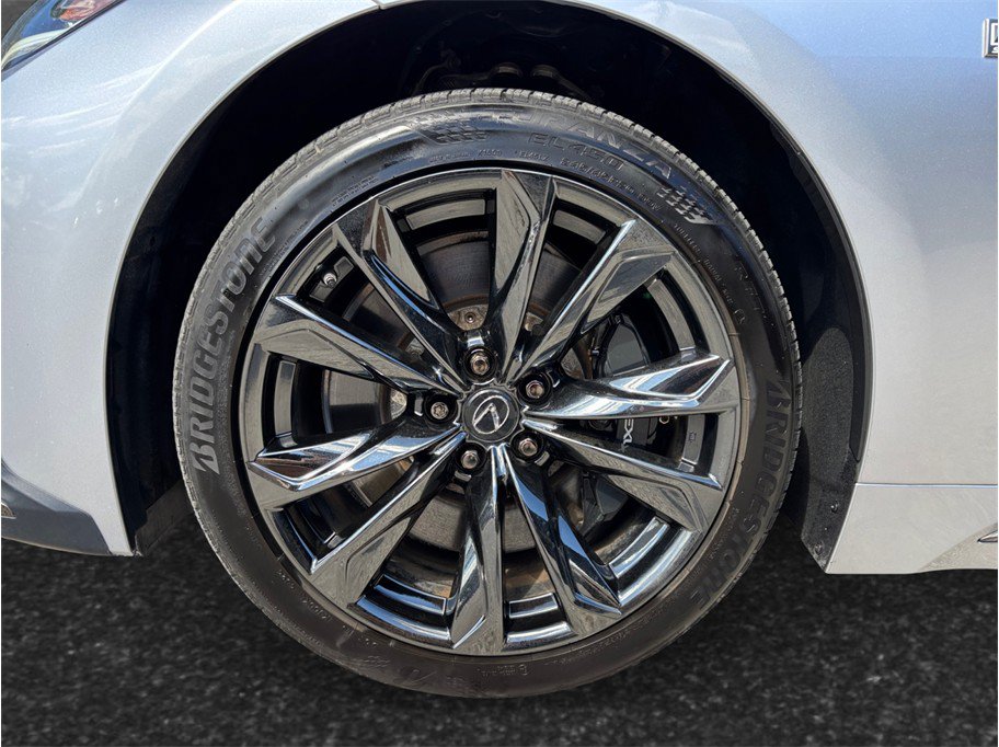 Used 2022 Lexus LS 500 F Sport w/ Accessory Package (Z1) AWD/4WD image 13