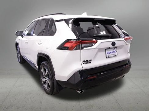 Used 2023 Toyota RAV4 SE w/ Weather & Moonroof Package image 3