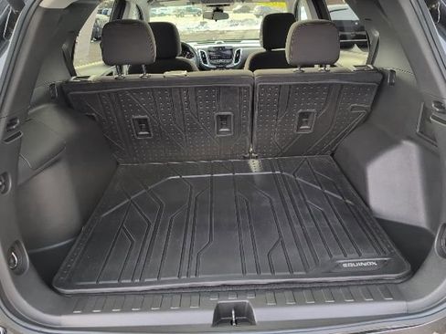 Used 2022 Chevrolet Equinox LT image 29