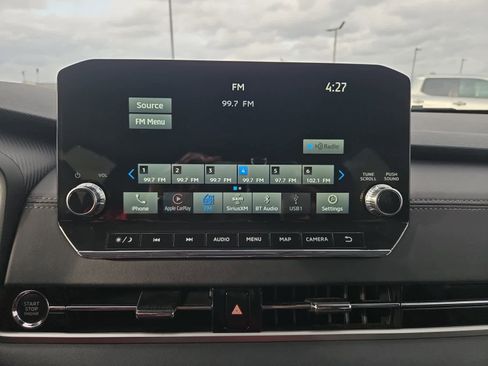 Used 2024 Mitsubishi Outlander SE image 17