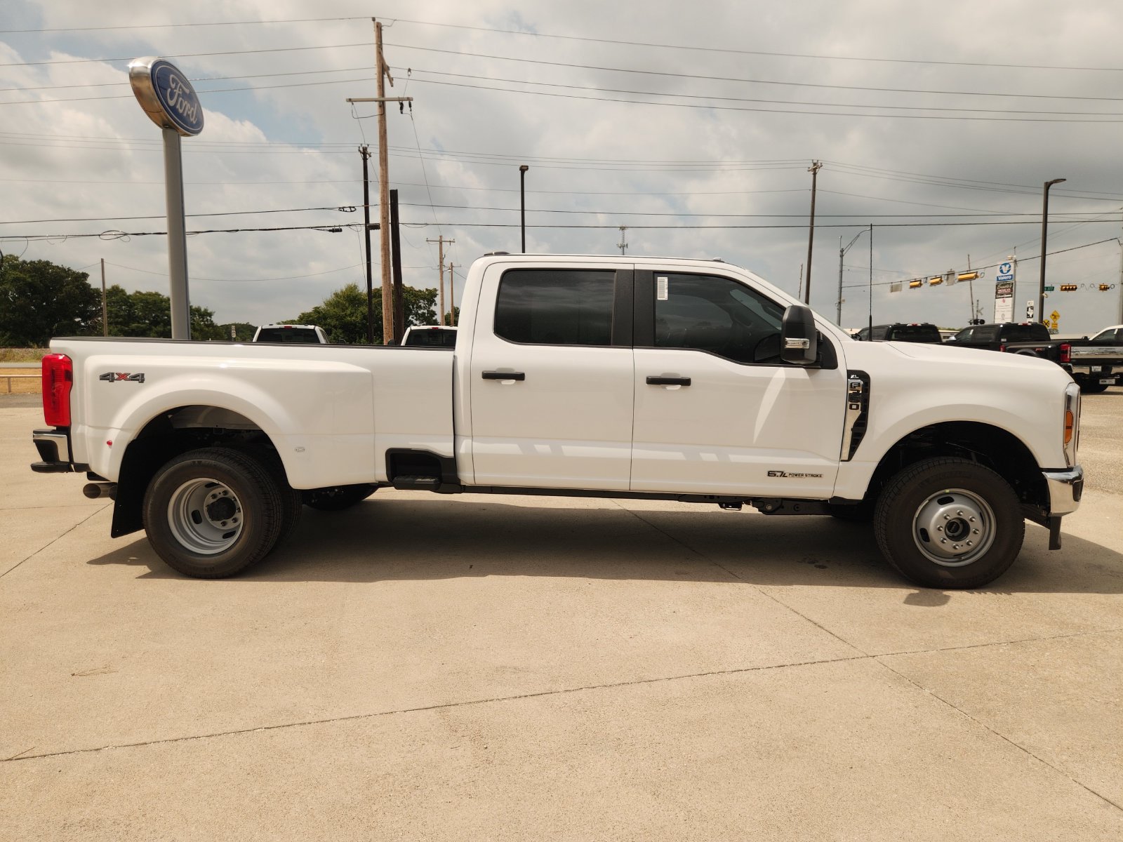 New 2026 Ford F350 XL AWD/4WD image 7
