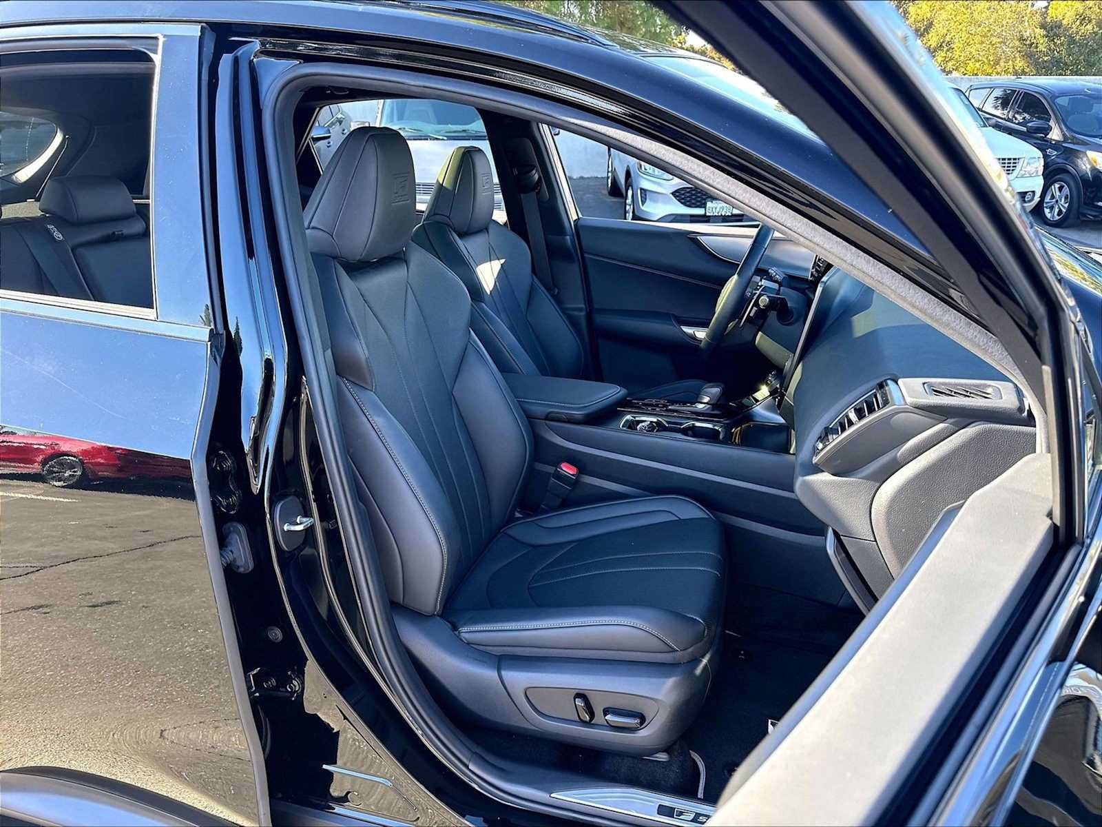 Used 2025 Lexus NX 450h+ F Sport w/ Accessory Package (Z1) AWD/4WD image 9